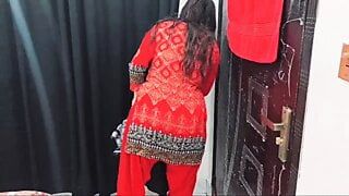Indian Mom Cheating With Neighbour Gets Fucked In The Ass With Clear Hindi Audio